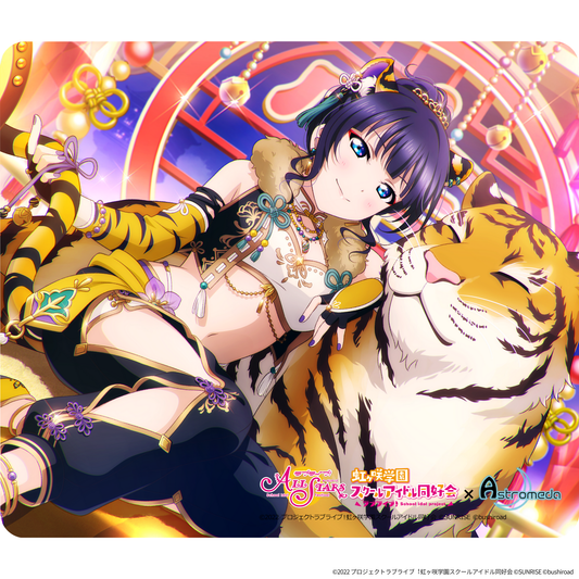 『ラブライブ！虹ヶ咲学園スクールアイドル同好会』×Astromeda ゲーミングマウスパッド【朝香果林】 メインビジュアル