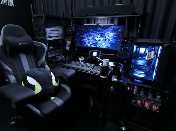 ブラックゲーミングPC