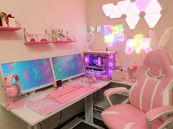 ピンクゲーミングPC